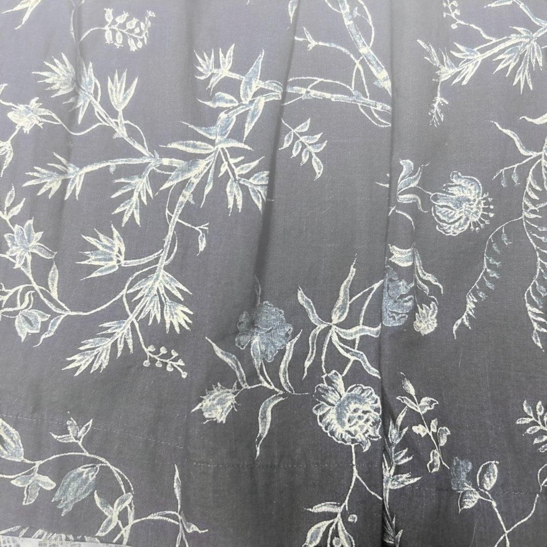 45Rインディゴフラワーパッチワークスカート　本日迄の出品です。