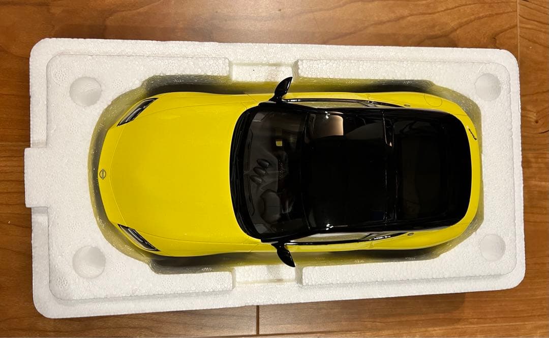 世界999台限定!】GT-Spirit 1/18 フェアレディZプロト