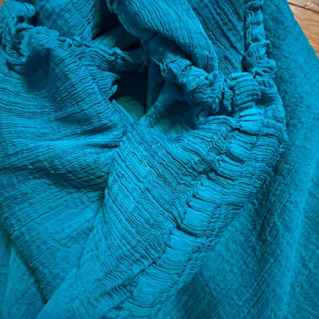 イッケイミヤケme エメラルドブルーグリーン系変形パンツ