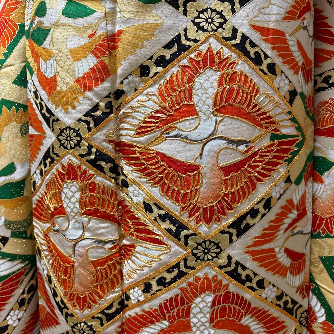 う3)雅宴向鶴✨豪華絢爛な光を放つ金彩や格子模様のアンティーク振袖