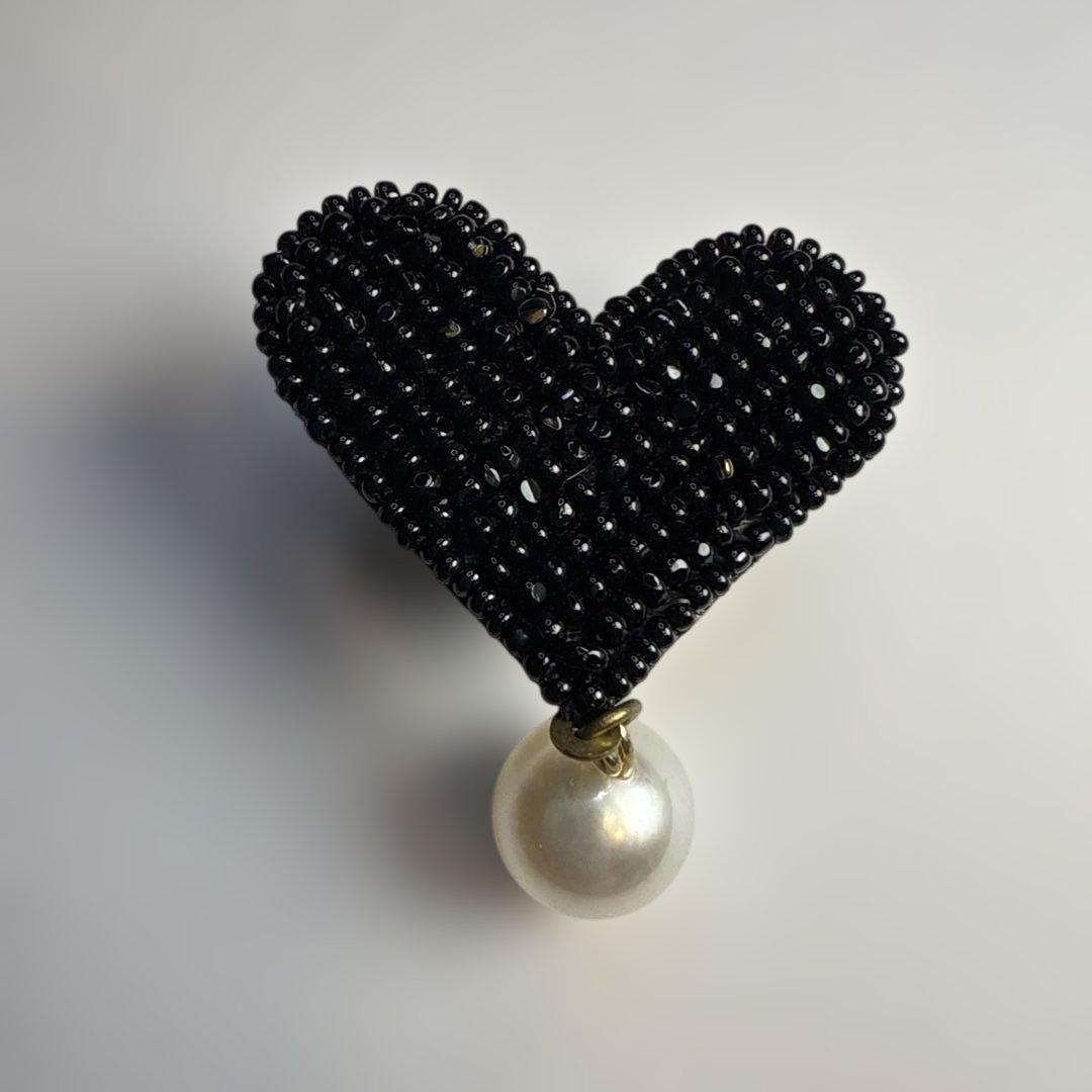 小林モーコ ハート型ビーズブローチ 小林モー子 ハート型ビーズ