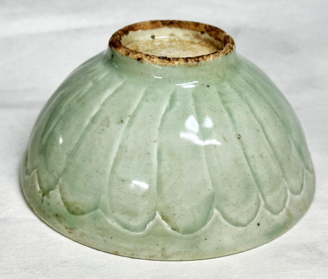 宋時代 龍泉窯青磁茶碗 無傷 時代品 伝世品焼物 歴史唐物 ウブ品WWTT197