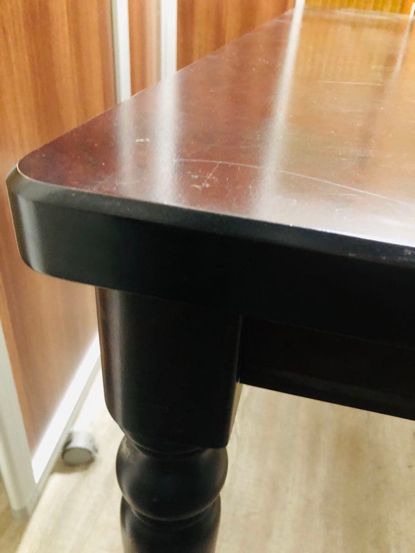 北海道民芸家具　ダークブラウン 木製 ダイニングテーブル 大きめ