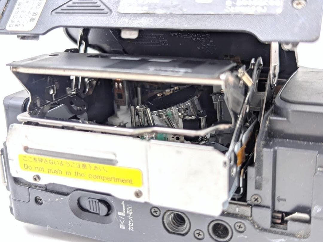 miniDVのダビングに！ SONY ビデオカメラ DCR-TRV20