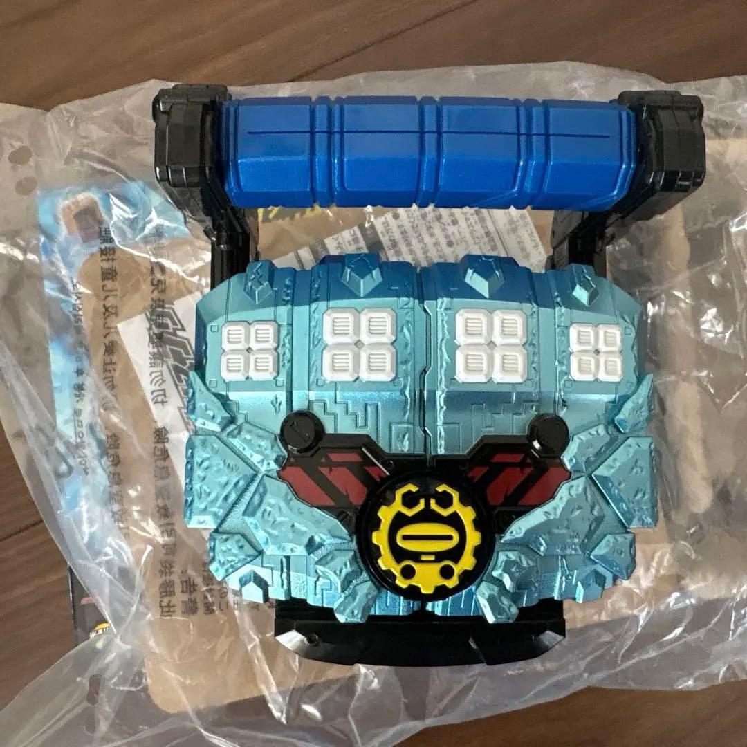 変身凍拳 DXグリスブリザードナックル プレバン限定　おまけ付き