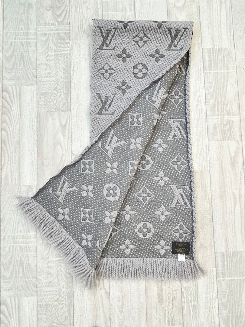 Louis Vuitton】ロゴマフラー グリペルル定番男女兼用