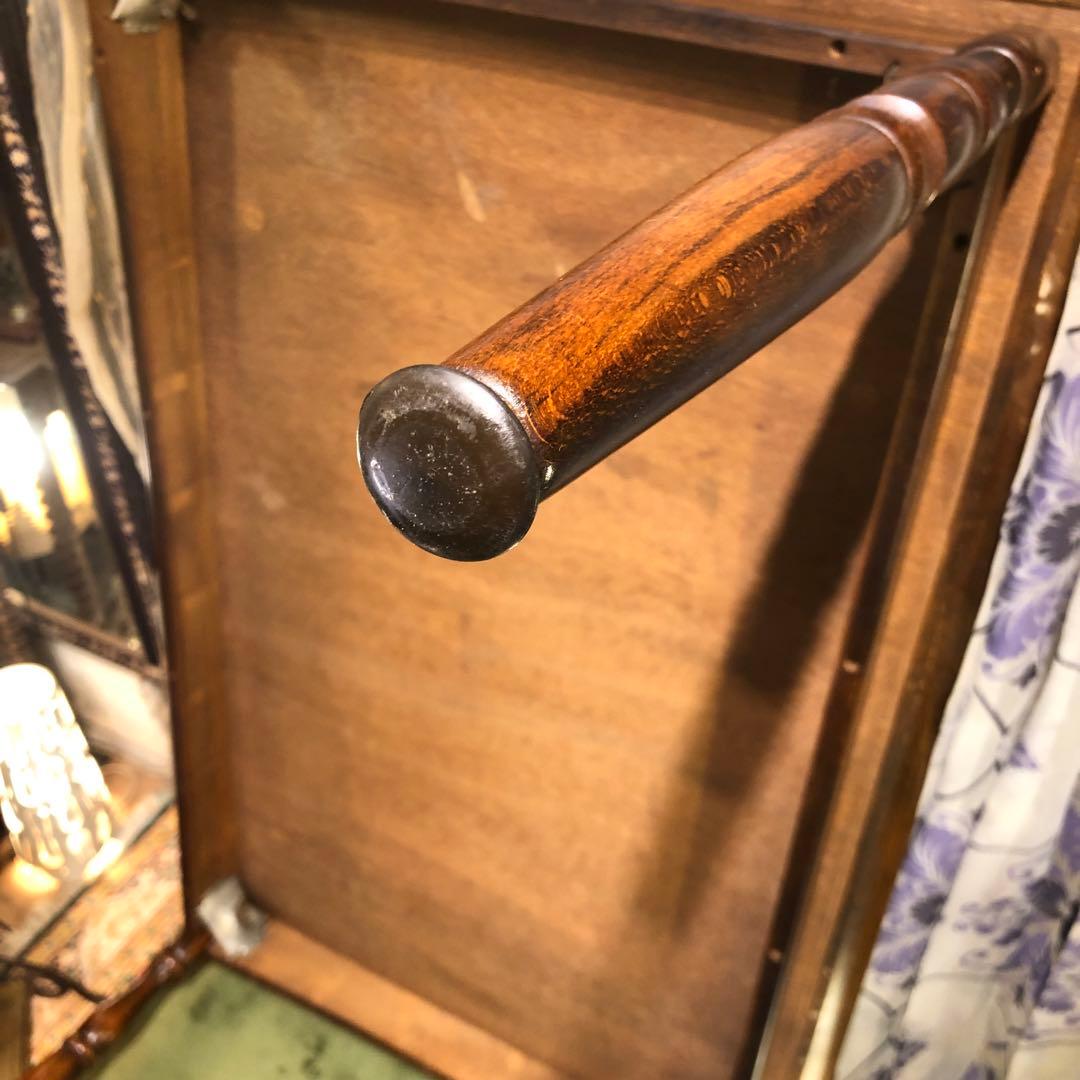 Sale 極美品キツツキマーク ヴィンテージ コロニアル メラニントップテーブル