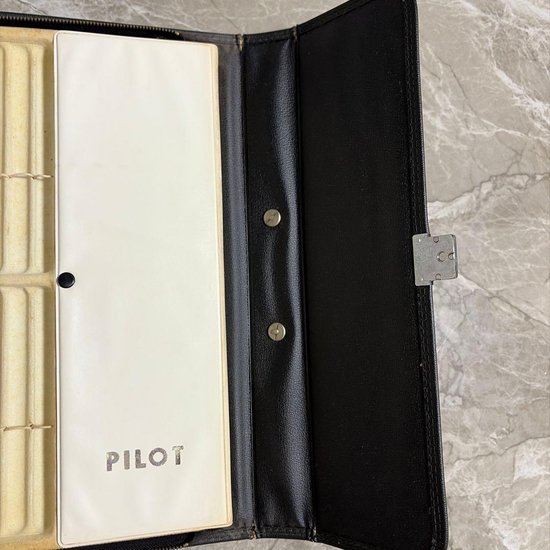 <希少> PILOT 非売品　1960年後期　万年筆　営業ケース　ヴィンテージ 希少> PILOT 非売品1960's 万年筆営業バックヴィンテージ - メルカリ