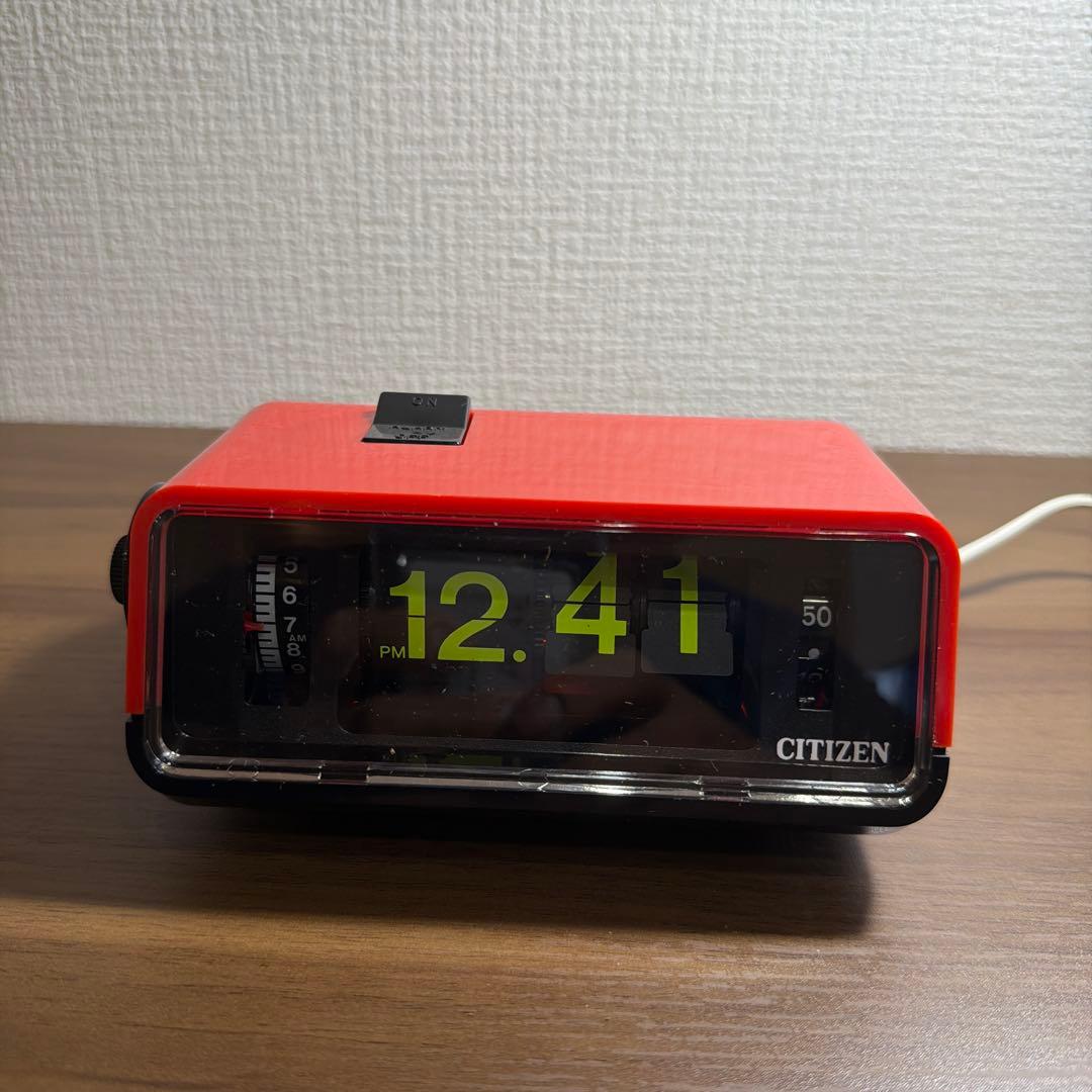 新品、未使用】CITIZEN 赤 デジタル置時計 リズム時計工業 パタパタ