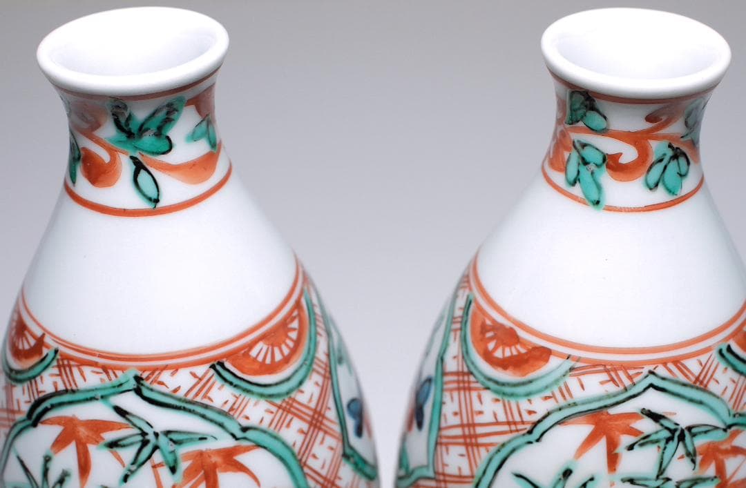 六代 高橋道八(1881-1941) 呉須赤絵 徳利 ニ客