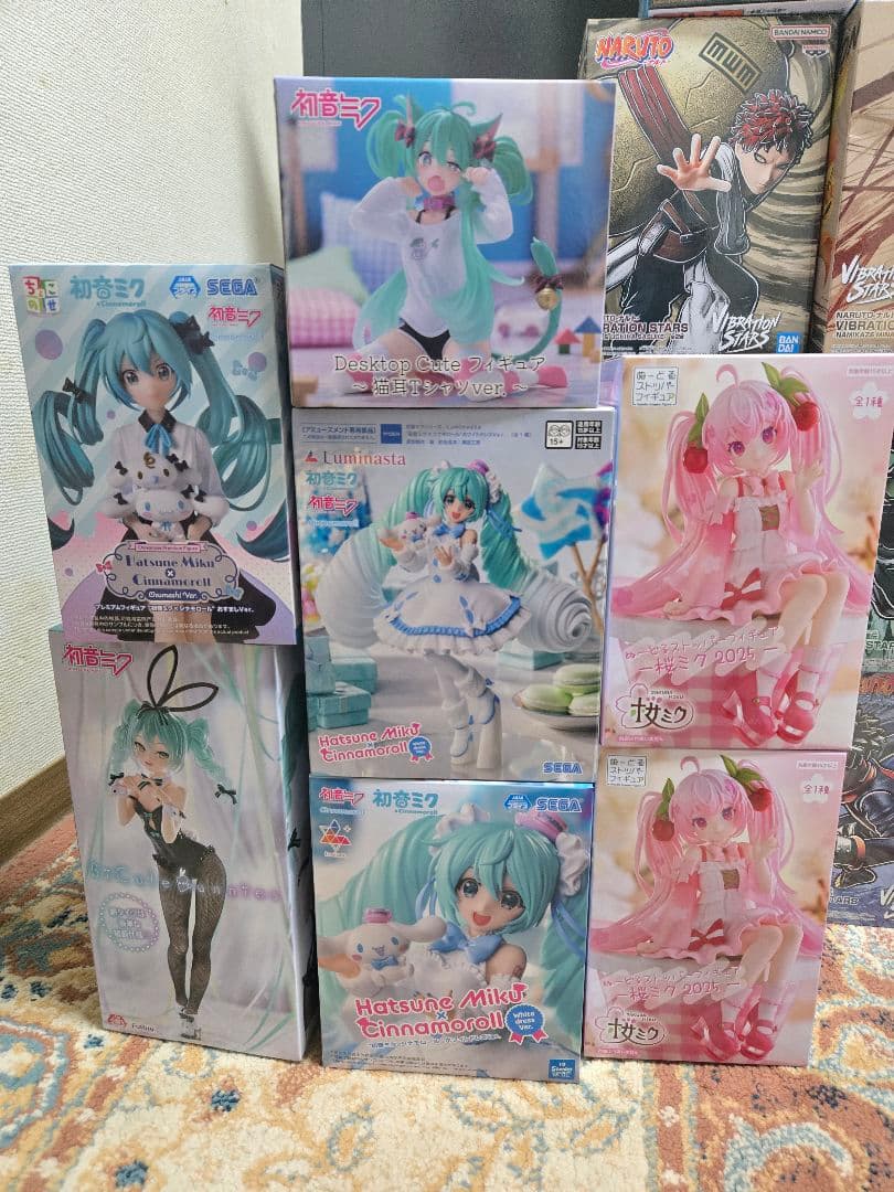 OneMall provides Mercari products: 初音ミク プライズフィギュア 未