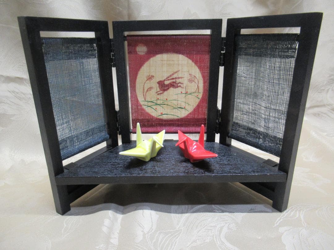 hh　有田焼お雛様珍味2個セット伯山窯２組包装&木製屛風兎絵衝立4個