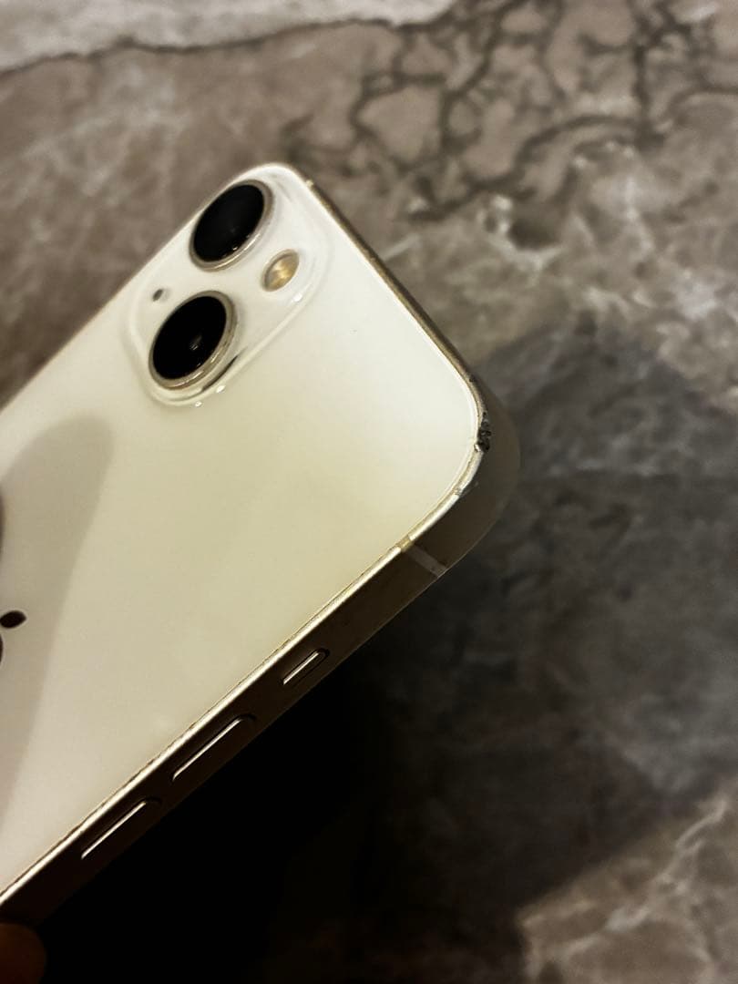 iPhone13】空箱と付属品(充電ケーブル、SIMピン 、ステッカー