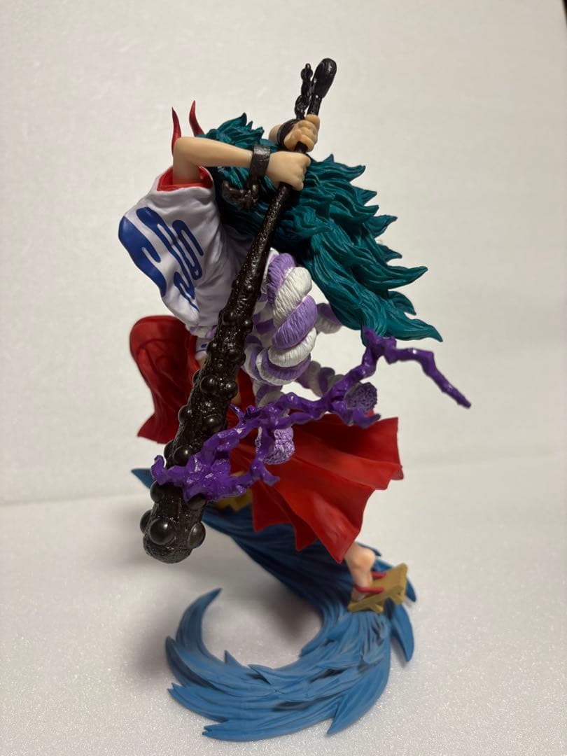 ワンピース 一番くじ ヤマト 仮面ver. ラストワン賞 フィギュア