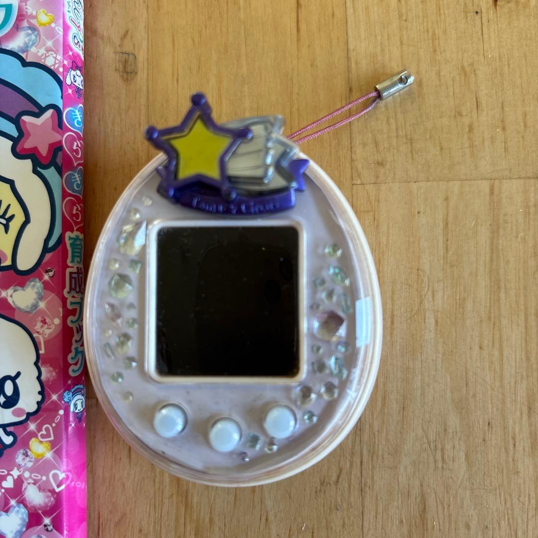 たまごっちTamagotchi P's 育成ブック付き（ポスター付き）-大阪通販サイト