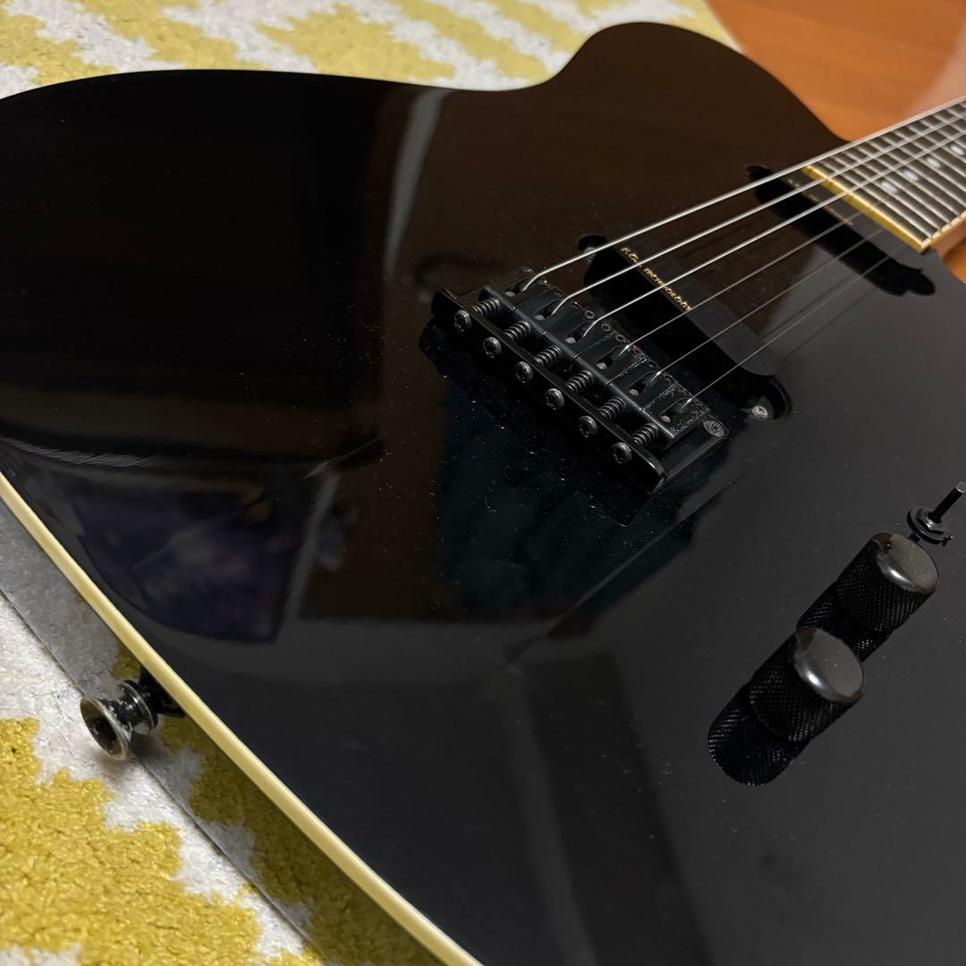 ス*ド様 FERNANDES TEJ-70 金文字ピックアップ　16.5F結合