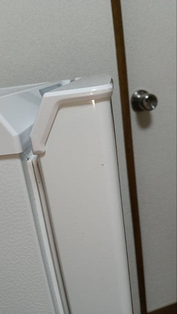 アイリスオーヤマ IUSN-8A-W 冷凍庫 スリム 小型 家庭用 自動霜取り