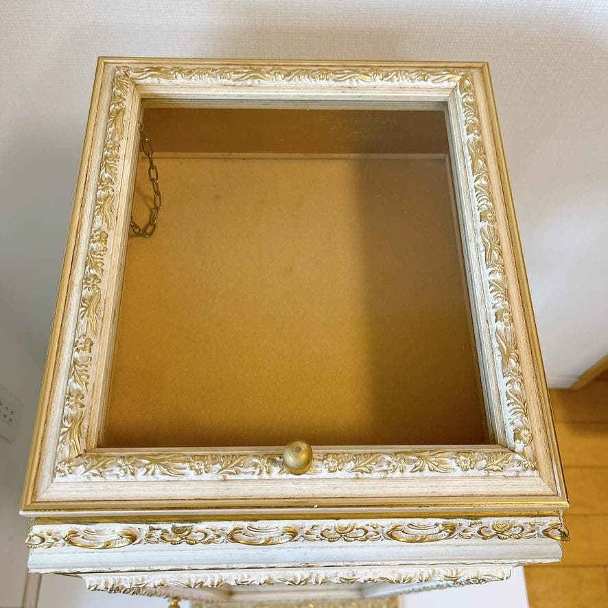 イタリア製】金彩装飾 キュリオケース ガラスキャビネット アンティーク調