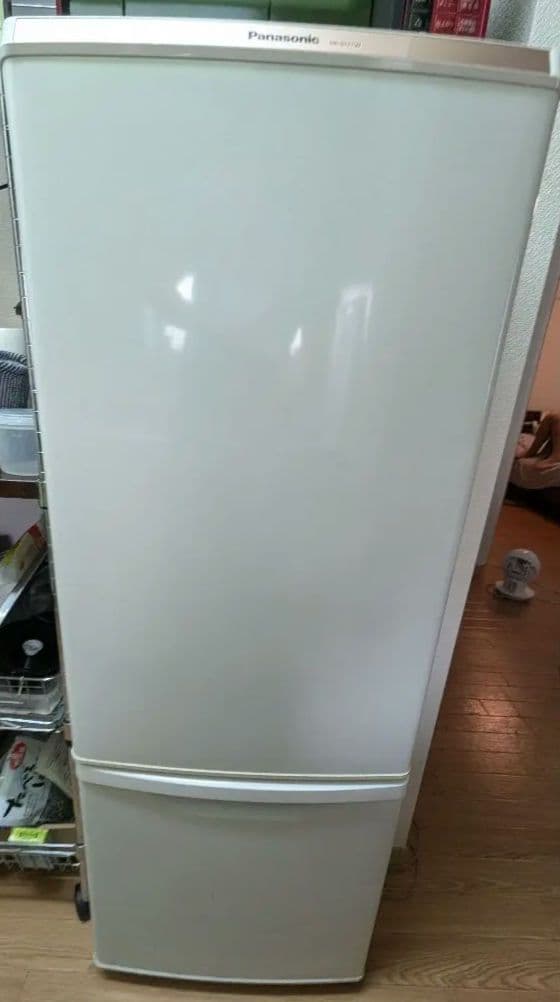 Panasonic 2014年式 nr-b177w-t