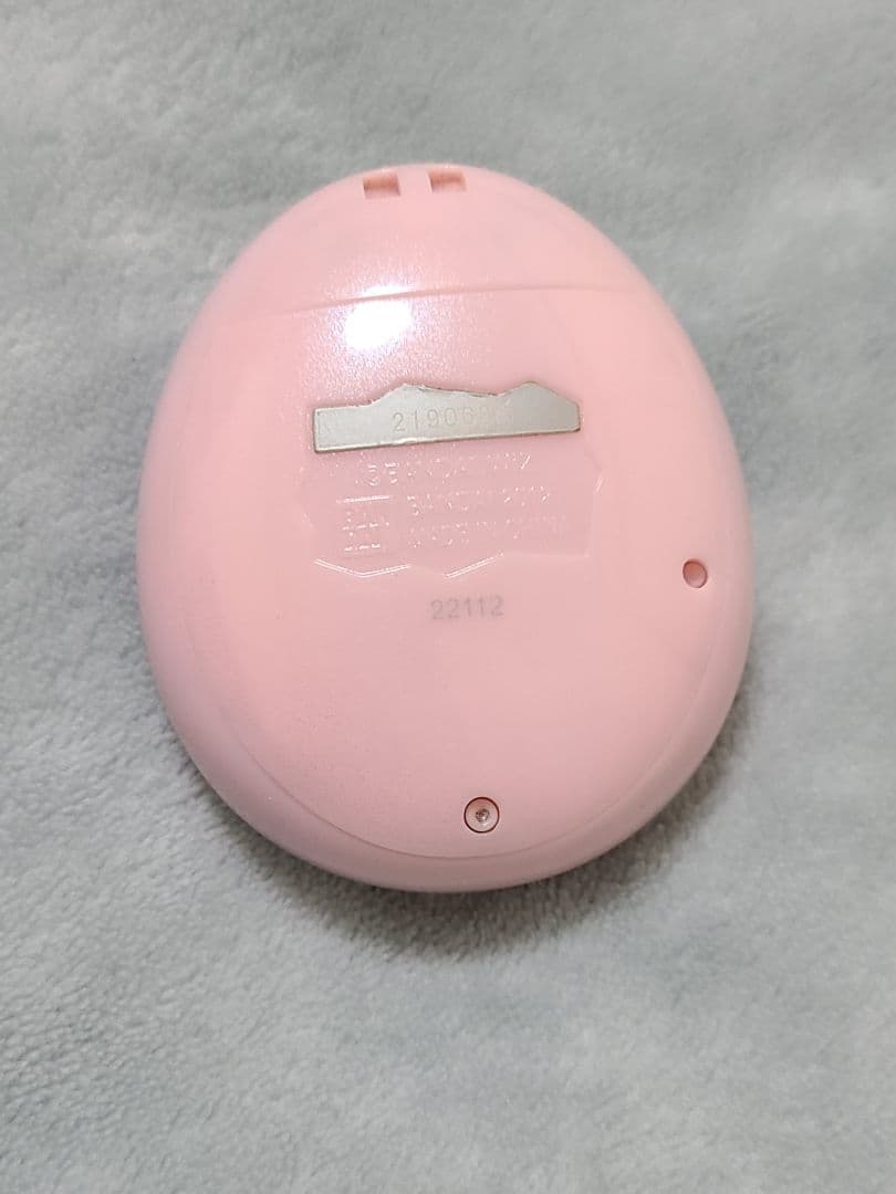 たまごっち17周年企画商品「たまデコピアス アニバーサリーチェンジ