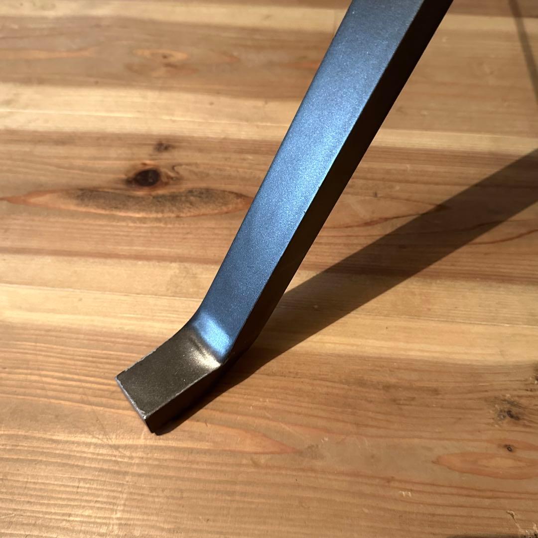 ガラステーブル 「CUGINO」 design by Enzo Mari