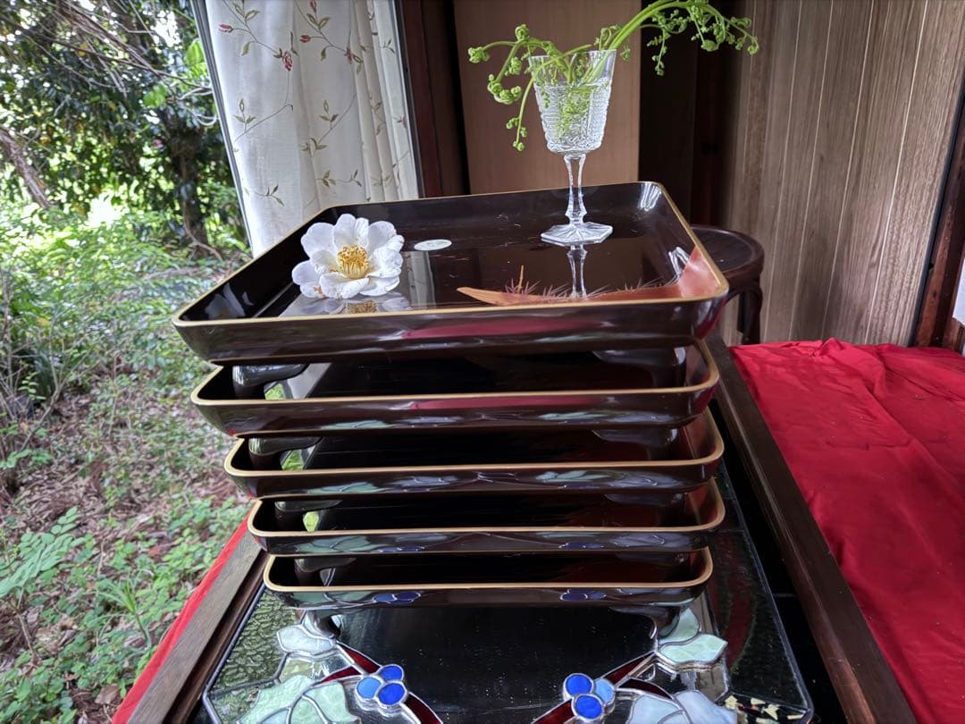 超限定無事終了‼️JAPAN時代蒔絵「源氏物語　須磨　明石」御膳5客