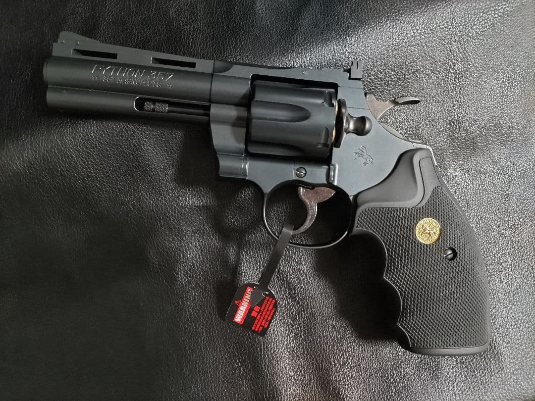 【美品】東京マルイ コルトパイソン.357マグナム 4インチ ガスリボルバー＋α