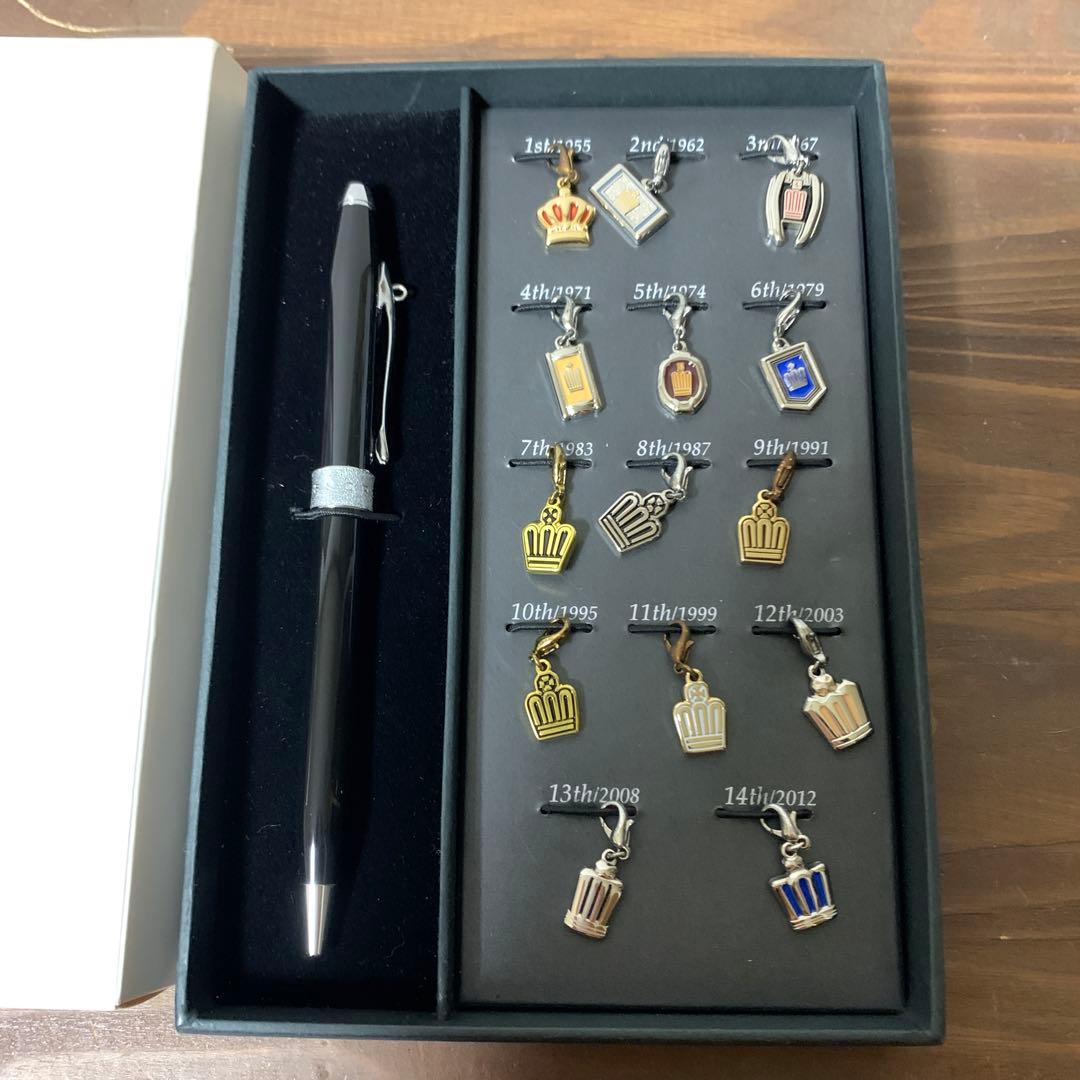 クラウン 歴代 チャーム キーホルダー ボールペン トヨタ - メルカリ