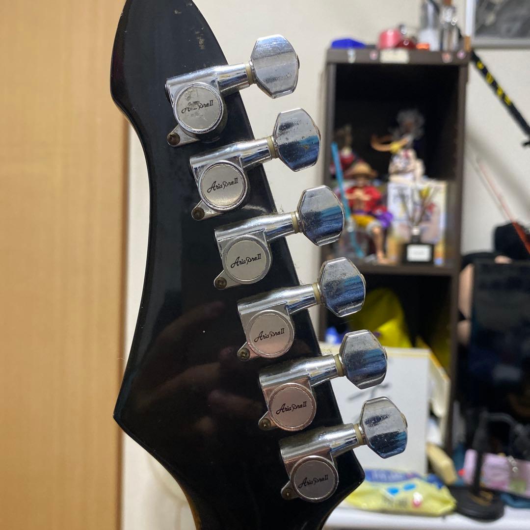 Aria Pro II Vanguard Series エレキギター