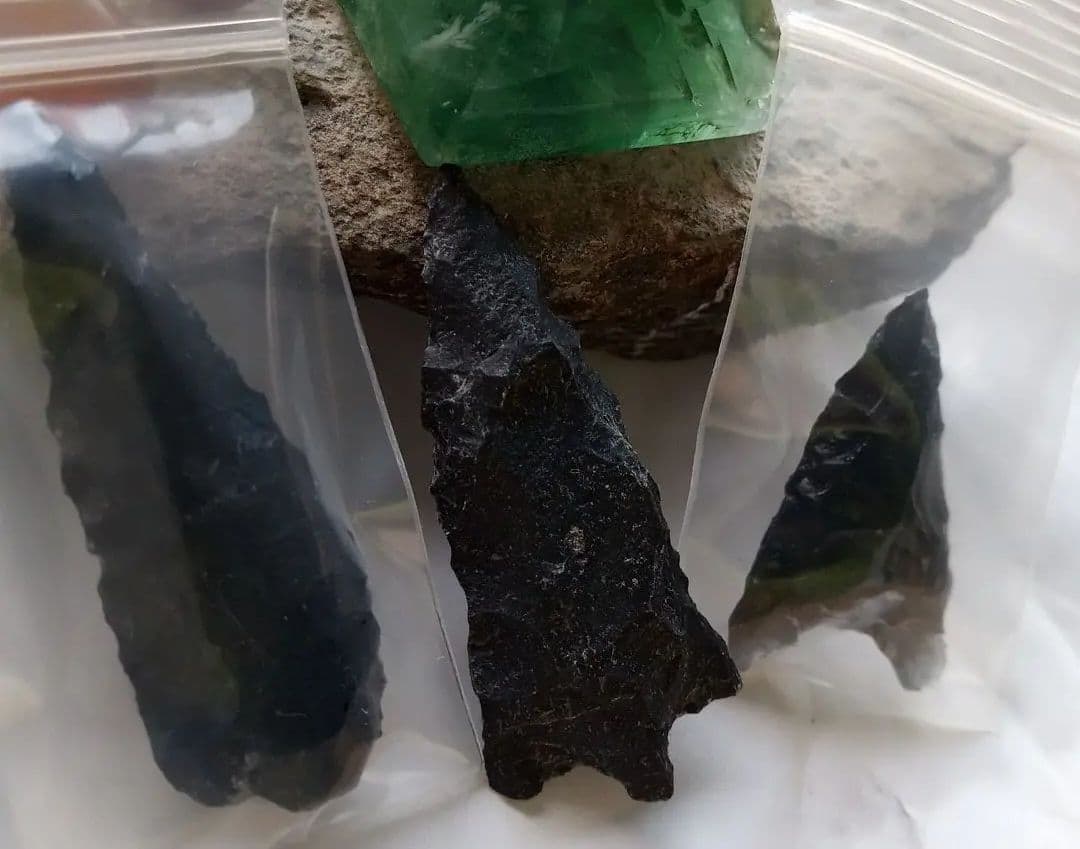 黒曜石 サヌカイト石槍 尖頭器 縄文模写 石器 入門編 195 資料カラー歴史