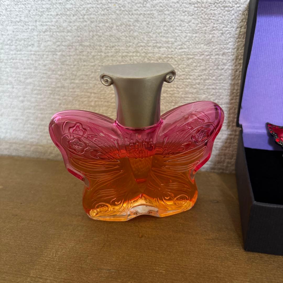 ANNA SUI ブローチ&香水 セット売り すぐ届く☆国内発送 ANNASUI
