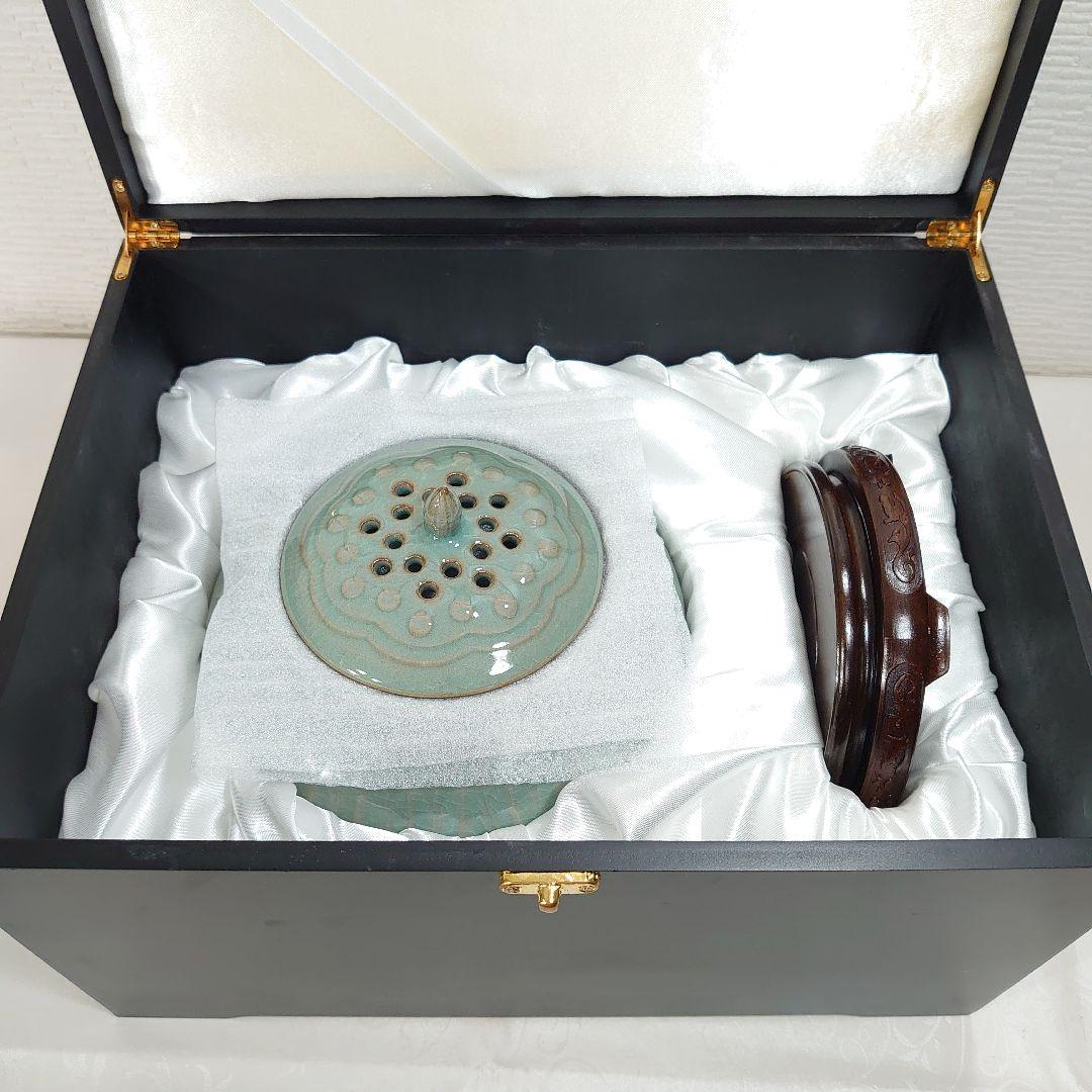 龍泉青磁 徐朝興 香炉 龍泉朝興青瓷苑 中国人間国宝 - メルカリ