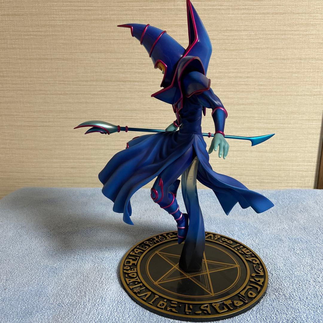 遊戯王 ARTFX J フィギュア ブラック・マジシャン コトブキヤ