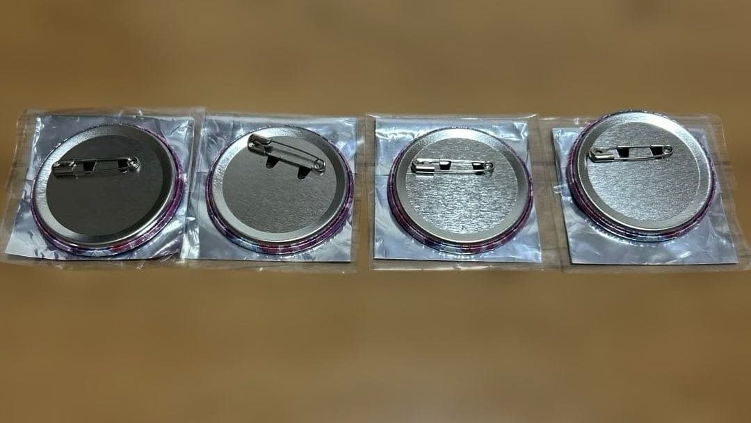 あほ/となりの坂田。缶バ - メルカリ