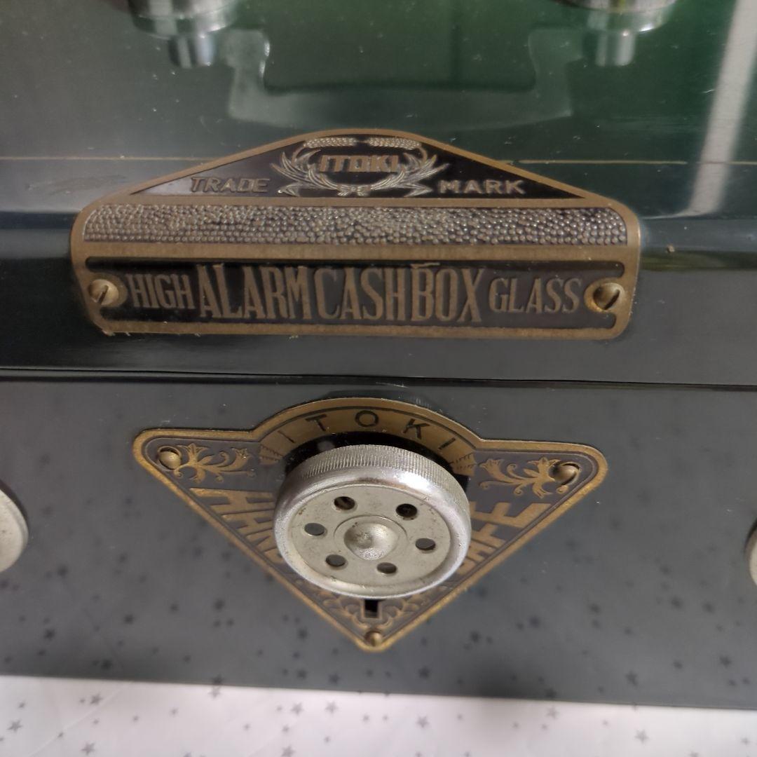 週末割 アンティーク ITOKI 手提げ金庫 ベル付き MADEIN JAPAN