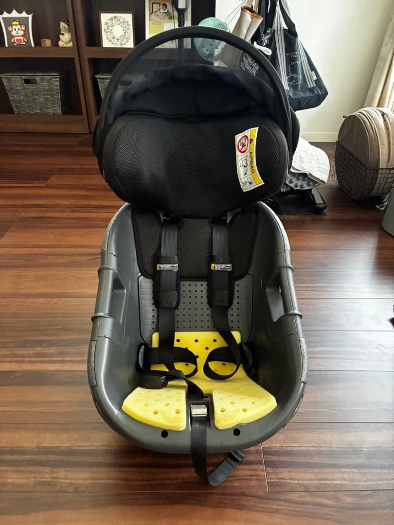 コンビ　THE S ザエス　ISOFIX ⭐️キャップ付