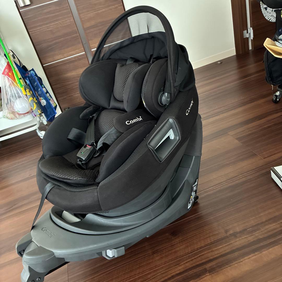 コンビ　THE S ザエス　ISOFIX ⭐️キャップ付