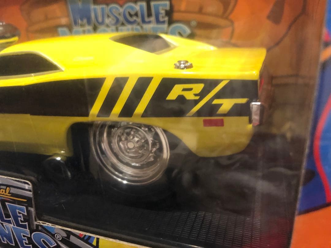 ダッジチャージャー　マッスルマシーン