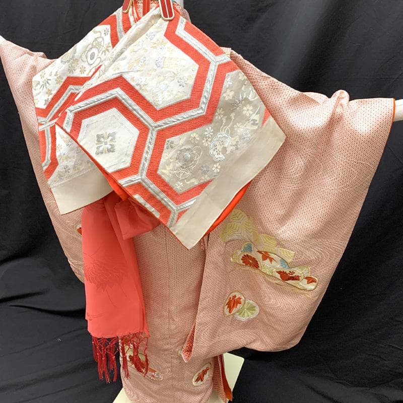 511ag14□七五三 七歳 女児 着物&袋帯 総刺繍 松 丸文 オフホワイト□