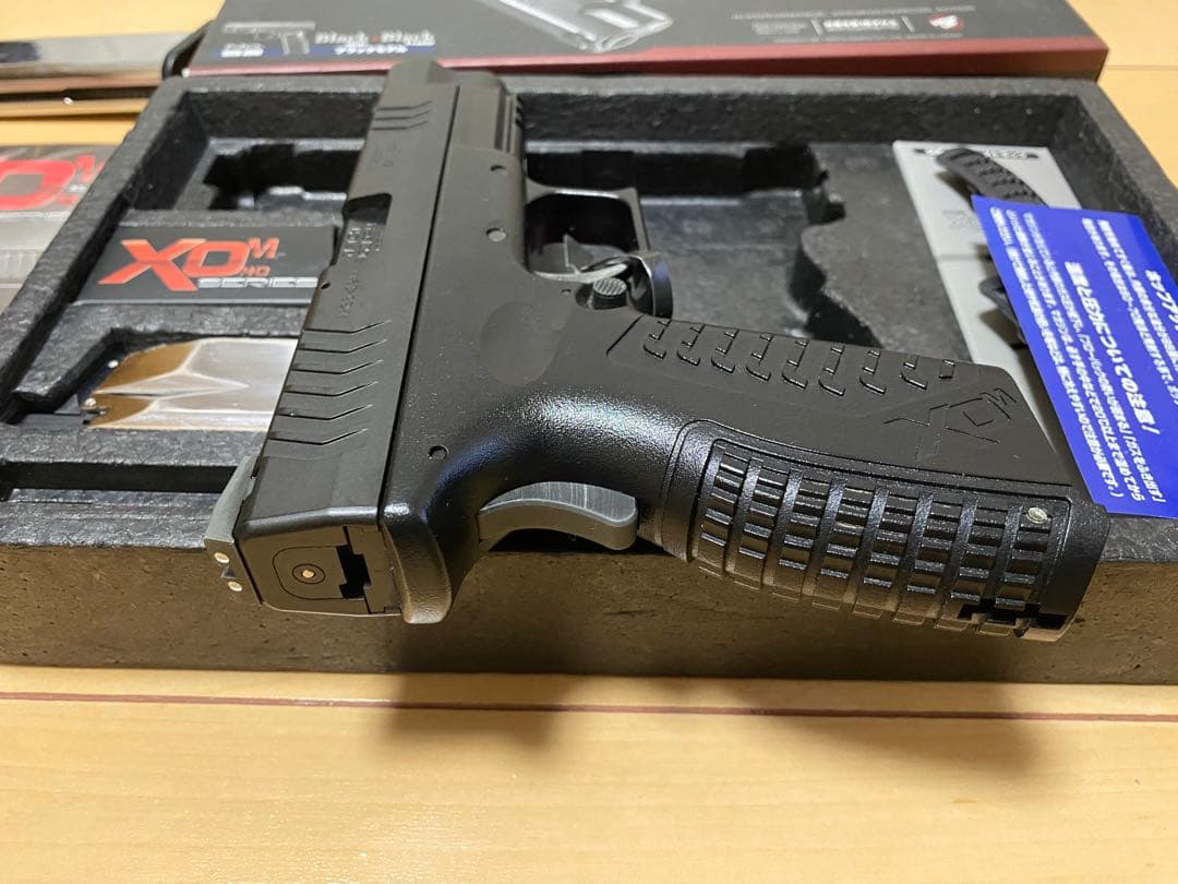 ま*ん様 東京マルイ　XDM-40 スペアマガジン付き❗️