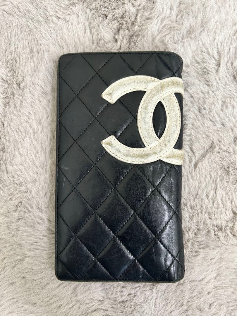 CHANEL キルティング 二つ折り財布 ブラック CHANEL 二つ折り財布 ブラック