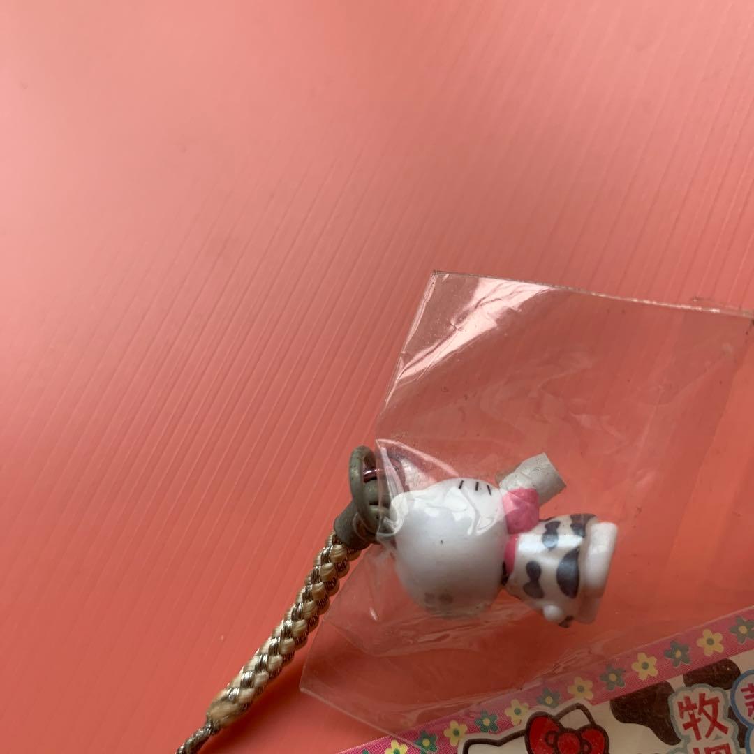 【激レア】ハローキティ ご当地キティ 蒜山限定2006年 牧場バージョン 根付け