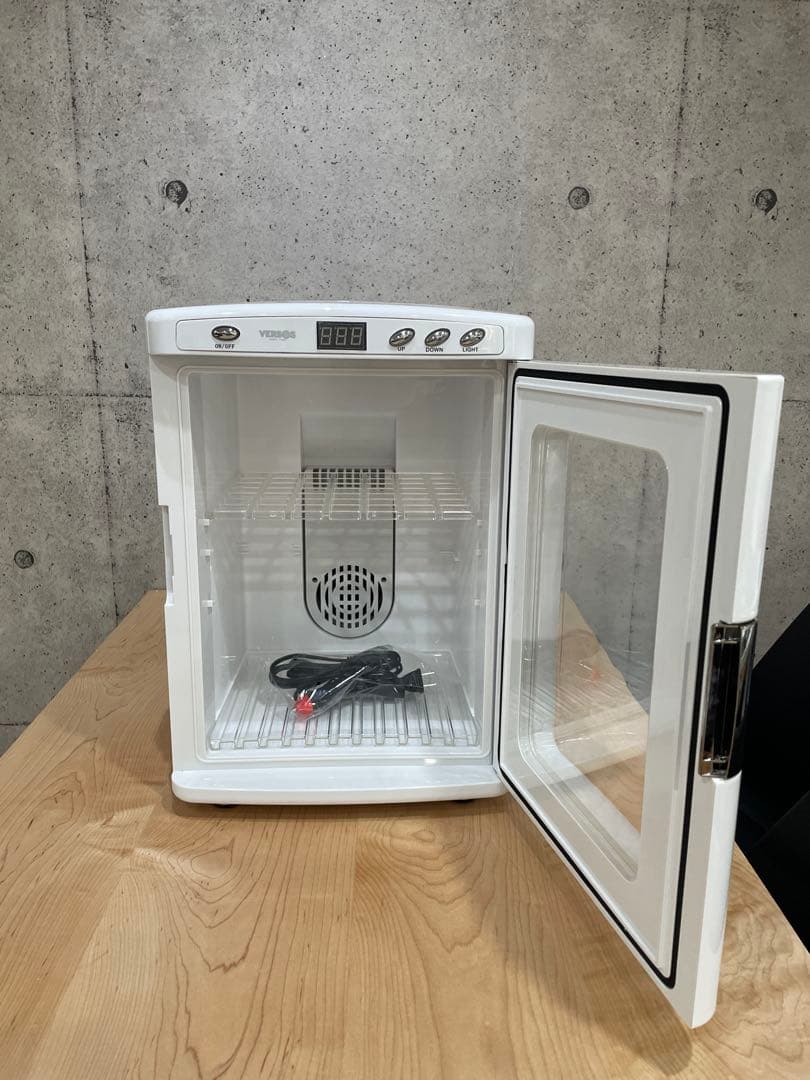 ベルソス 冷温庫 25L VS-404WH