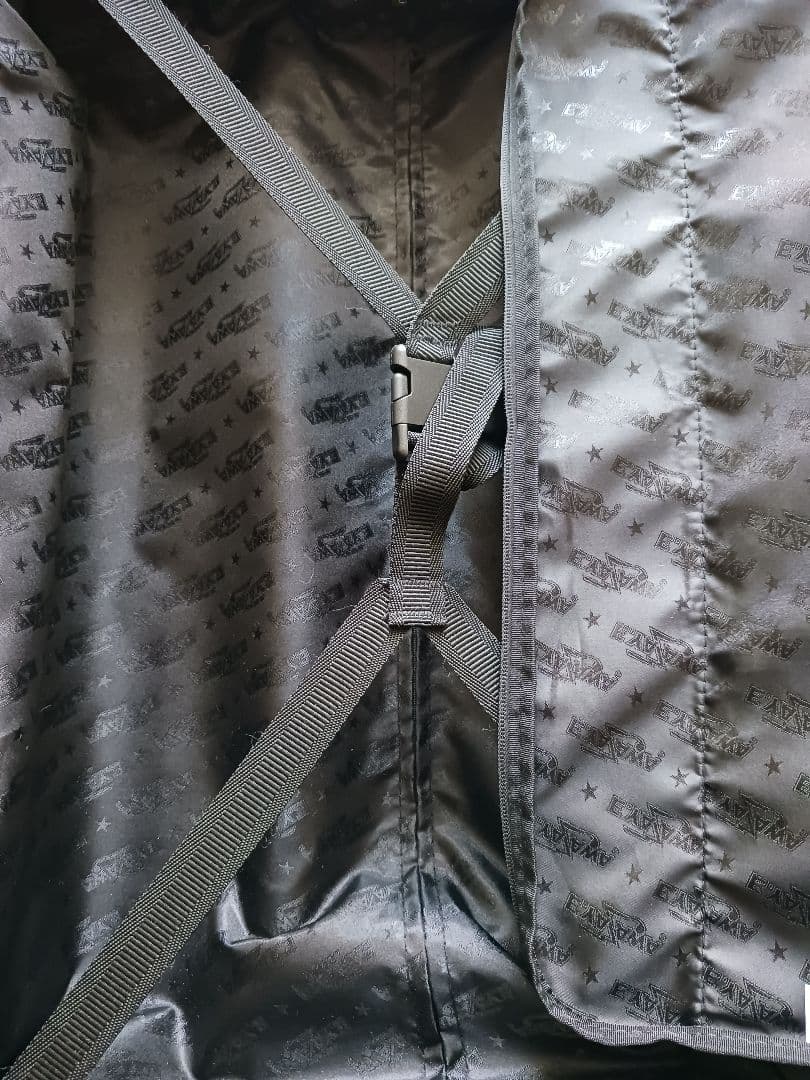 矢沢永吉E.YAZAWA 赤 キャリーケース 大型 希少品