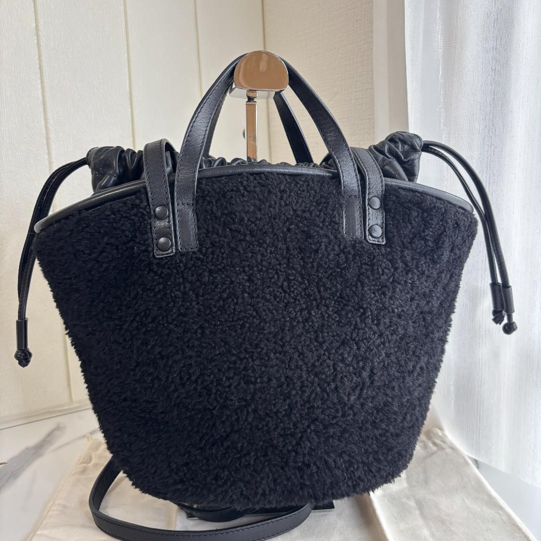 【美品】HEREU 2wayボアハンドバッグ　黒　ボア×本革　ヘリュー