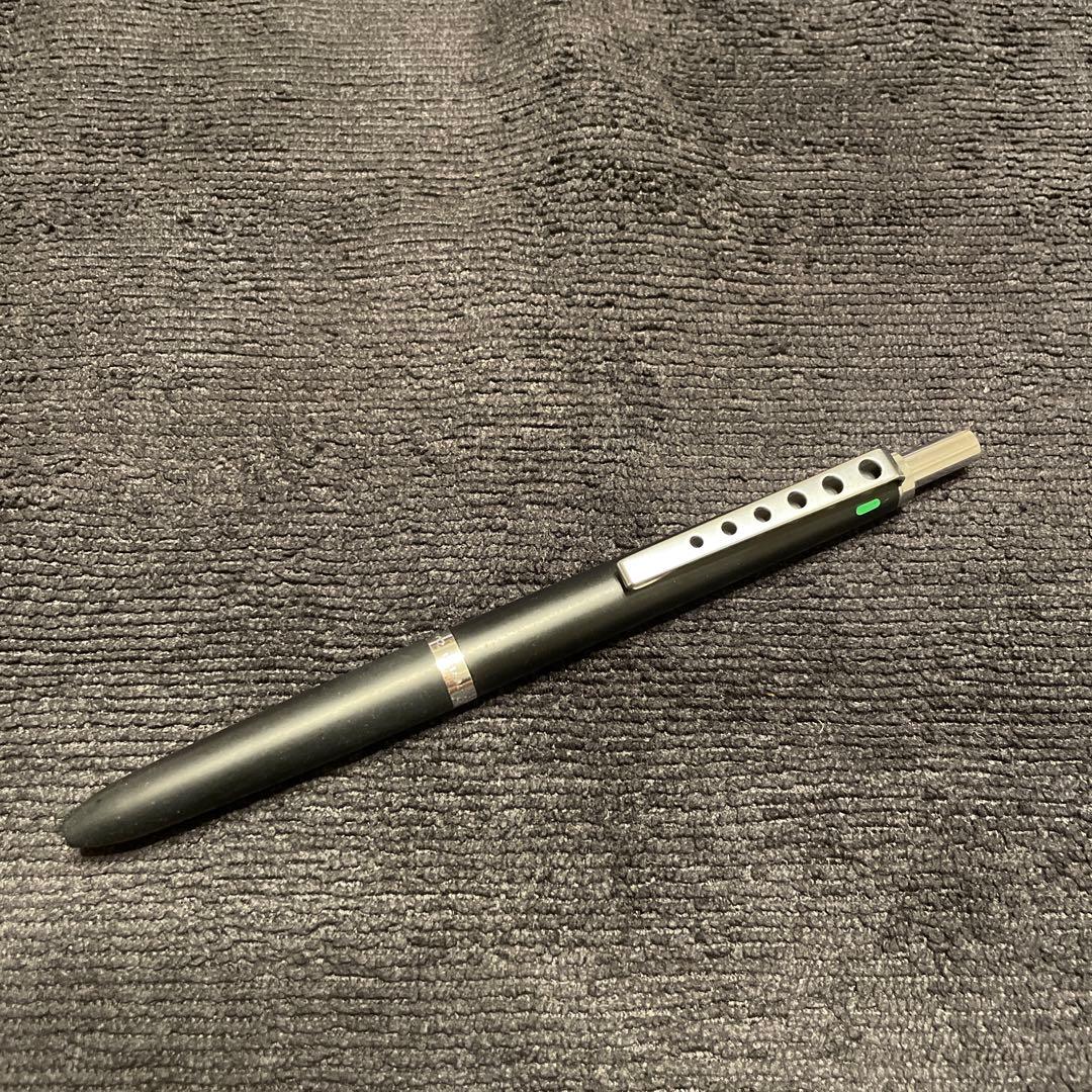 モンブラン カレラ 570 4色ボールペン ポルシェコラボ② モンブラン カレラ 570 4色ボールペン ポルシェデザイン