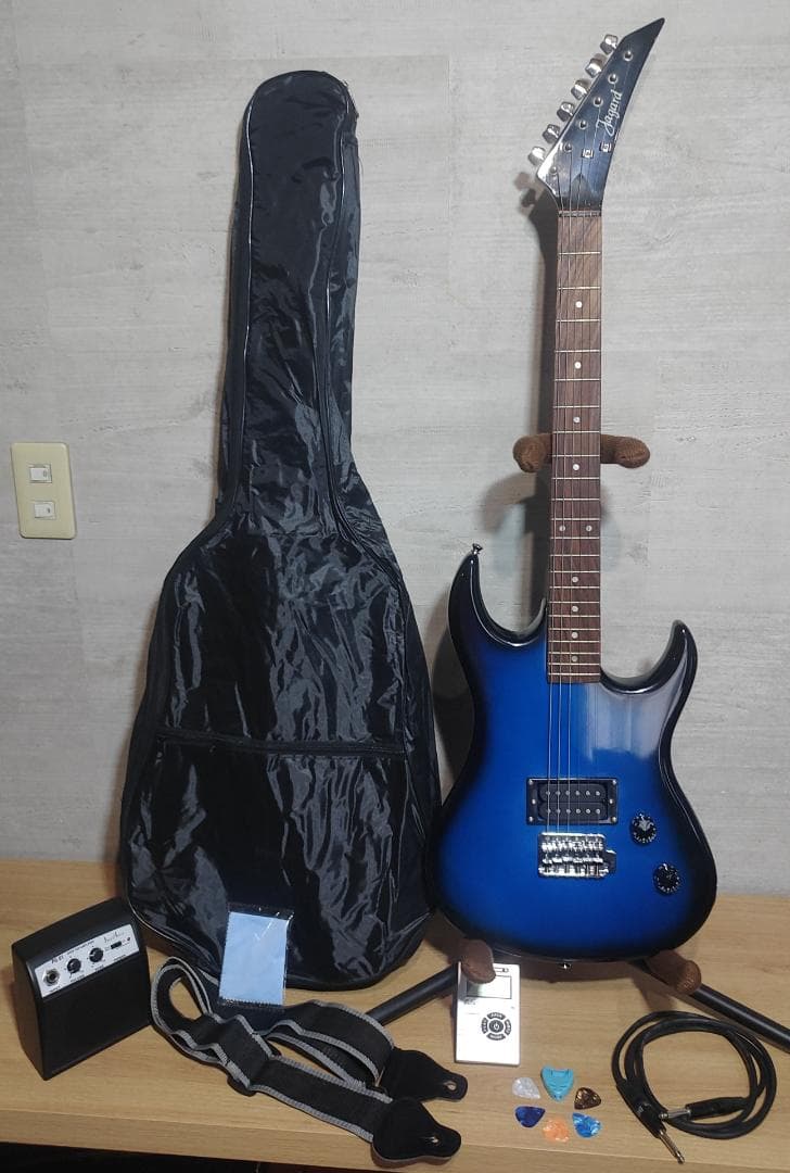 Jagard エレキギター (9点セット) - WWW.PPRPIPEFITTINGS.COM