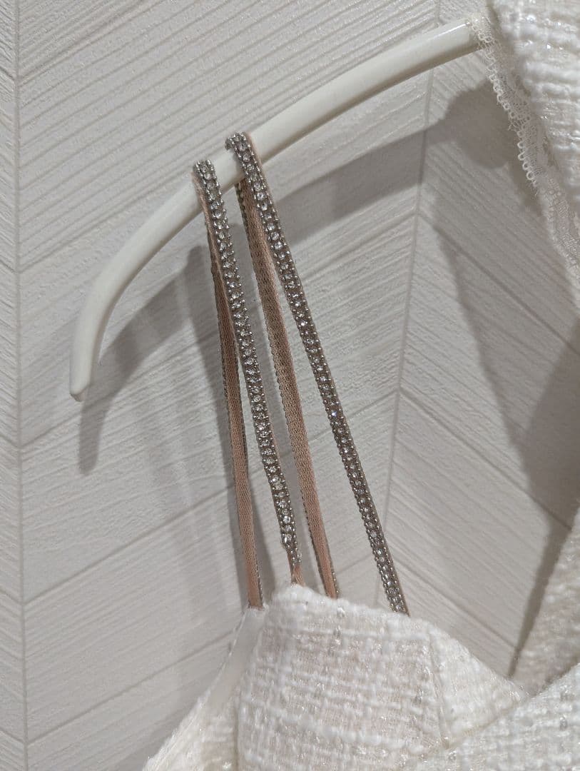 【an】キャバドレス M ホワイト クロスストラップ マーメイド