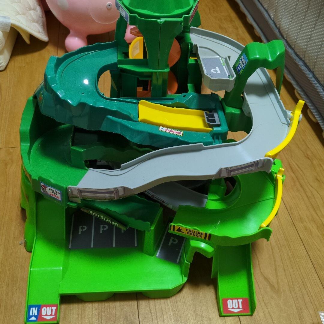 トミカシステム　山道ドライブ　立体駐車場　など