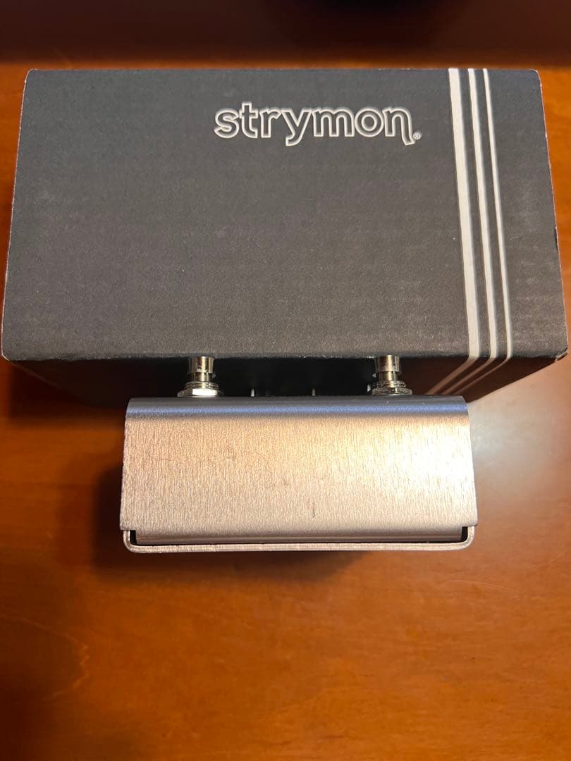 strymon DECO V2 tape saturationエフェクター